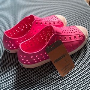 Brand new with tag. Pebbles brand.